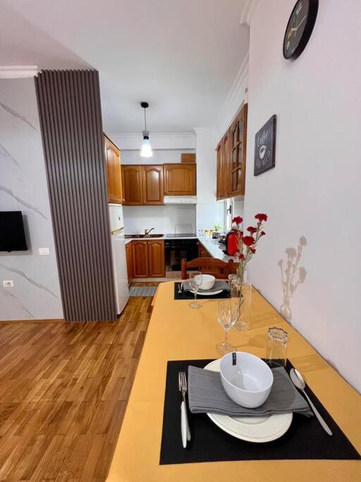 Tirana Vibes Apartman Kültér fotó